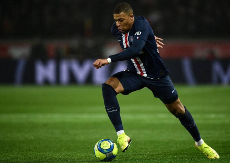 Kylian Mbappe (Pháp) – "Tia Chớp" Của PSG Và Đội Tuyển Pháp